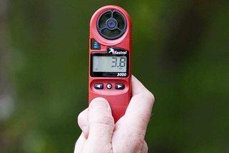 Product Review: Waterproof Pocket Wind Meter - Kestrel-3000