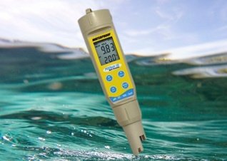 Product Review: Eutech EC-PCSTestr35 Waterproof Multi-Purpose Meter