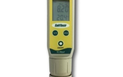 Using a Salinity Meter To Measure A Saltwater Pool